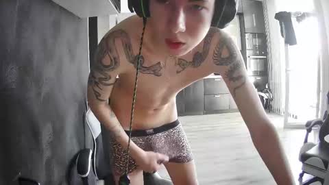 aplant_ online show from September 11, 11:10 am