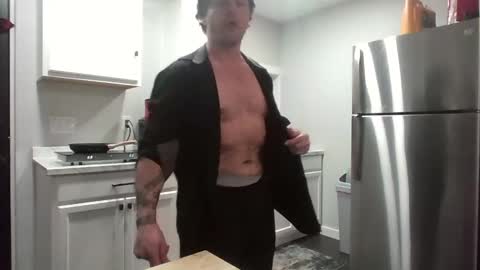 Snapshot of apocalypse_cream chatting on February 22, 6:24 am apocalypse_cream online show from February 22, 6:24 am