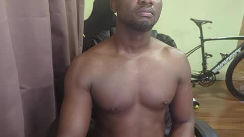Snapshot of apollodarkmn chatting on May 2, 11:54 pm apollodarkmn online show from May 2, 11:54 pm