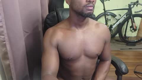 Snapshot of apollodarkmn chatting on June 2, 8:11 pm apollodarkmn online show from June 2, 8:11 pm