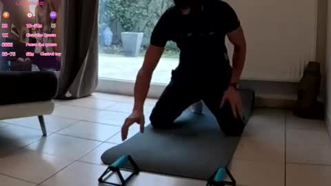 apollonfitx_69 online show from November 17, 3:51 pm