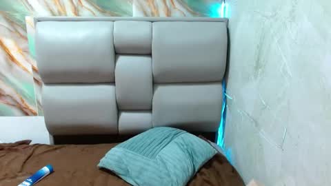 Apolo online show from September 14, 6:07 pm