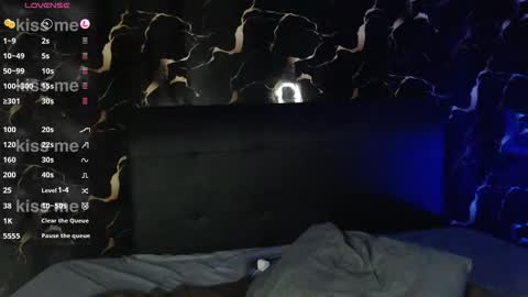 Snapshot of apolo01_ chatting on February 28, 11:28 pm Apolo online show from February 28, 11:28 pm