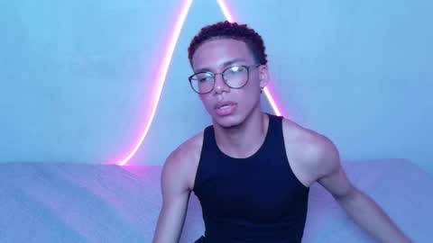 apolo_night online show from November 20, 1:44 pm