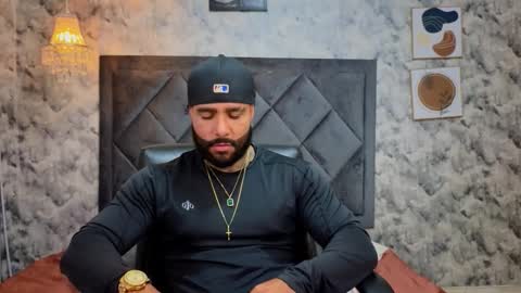 Apolo online show from November 23, 6:30 pm