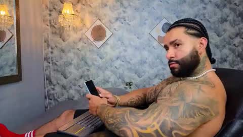 Apolo online show from December 20, 10:17 pm