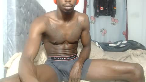 apoloblackbig online show from July 12, 4:14 am