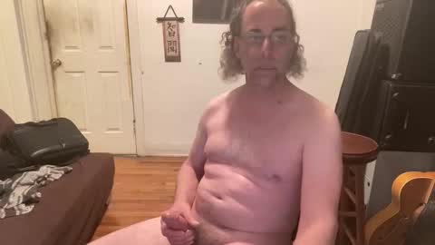 Apostrphy online show from November 7, 11:38 pm