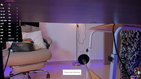 Snapshot of apoteosis_ chatting on November 6, 11:11 am Apo online show from November 6, 11:11 am