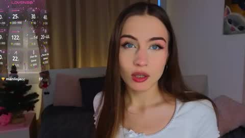 Vicki online show from December 22, 9:06 am