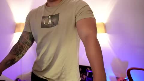 insta appolo master online show from April 18, 5:44 am