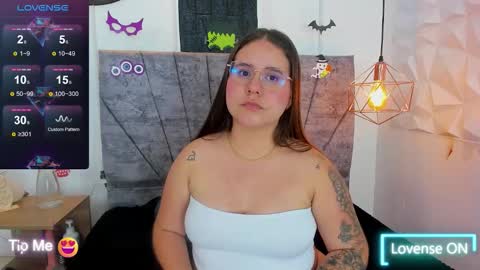 Snapshot of april1_sc chatting on October 16, 8:32 pm April SC online show from October 16, 8:32 pm