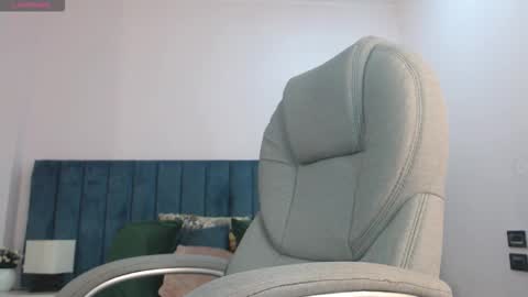 April Bunny online show from November 22, 7:46 pm