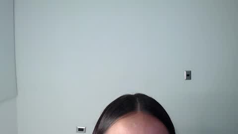 Snapshot of april_daddyssgirl chatting on February 13, 1:19 am APRIL online show from February 13, 1:19 am