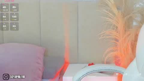 Snapshot of april_ebony18_ chatting on June 23, 10:46 am April online show from June 23, 10:46 am