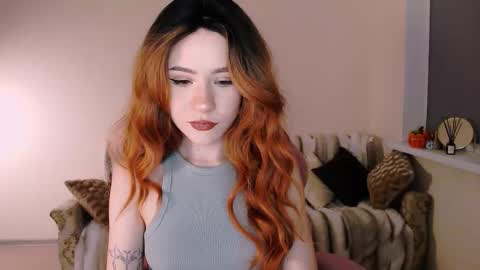 Snapshot of april_felicity chatting on October 15, 7:14 pm April online show from October 15, 7:14 pm