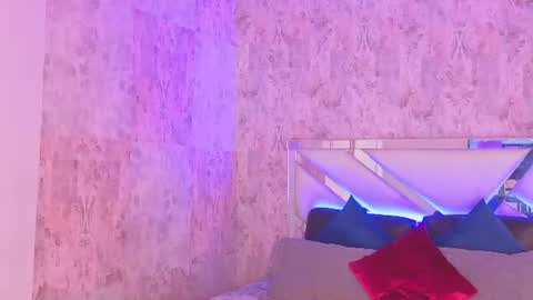 Isabella online show from June 20, 9:39 pm