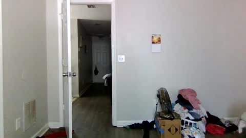 Snapshot of aprilanna chatting on November 10, 3:11 pm AnnaApril420 online show from November 10, 3:11 pm