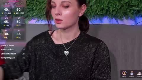 Snapshot of aprilavery chatting on March 11, 10:53 pm April online show from March 11, 10:53 pm