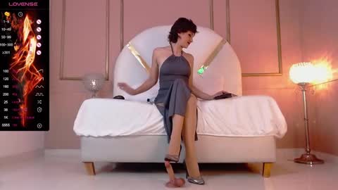              3pm to 930 pm colombia online show from March 3, 9:05 pm