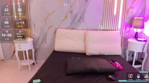 aprillross online show from March 22, 12:19 pm