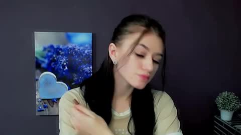 Aprill online show from February 26, 3:30 pm