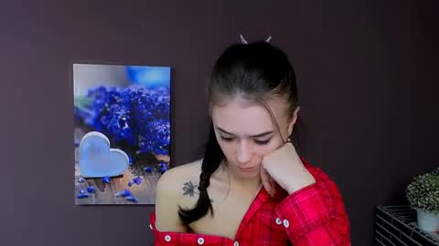 Aprill online show from March 7, 6:11 pm