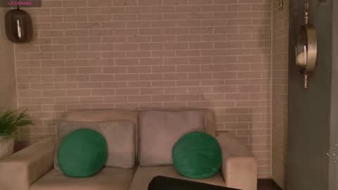 Snapshot of aprilrhodes_ chatting on October 20, 12:22 am April Rhodes online show from October 20, 12:22 am