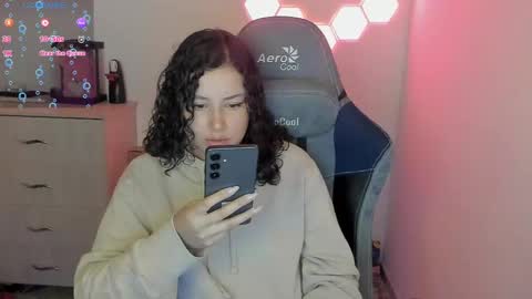 Snapshot of aqua_emilly chatting on February 13, 2:45 am aqua emilly online show from February 13, 2:45 am