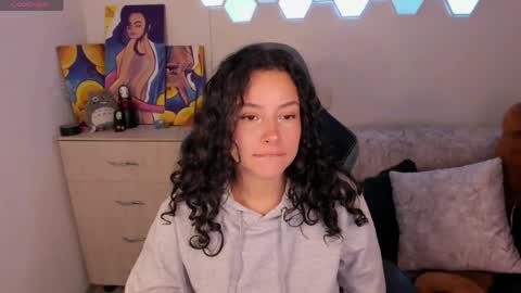 Snapshot of aqua_emilly chatting on May 26, 11:34 pm aqua emilly online show from May 26, 11:34 pm
