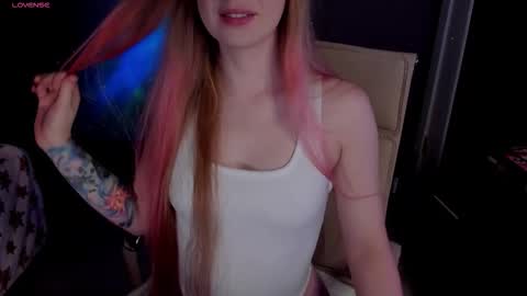 Snapshot of aqualen chatting on January 12, 2:55 pm aqualen online show from January 12, 2:55 pm