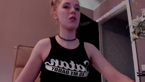 Snapshot of aqualen chatting on February 11, 9:47 am aqualen online show from February 11, 9:47 am