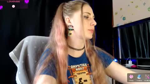 Snapshot of aqualen chatting on March 24, 10:53 am aqualen online show from March 24, 10:53 am