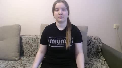 Josefin online show from February 19, 3:46 am