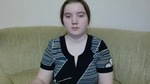 Josefin online show from June 4, 9:15 am