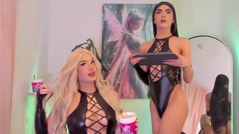aquariaafairy_ online show from September 10, 10:43 pm