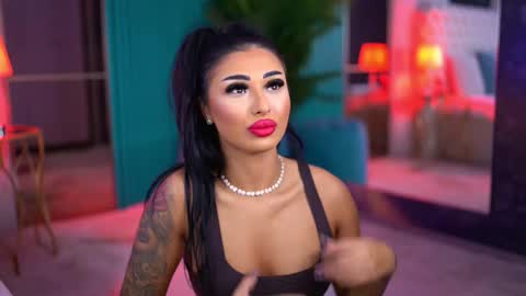 arabellaposh online show from October 17, 5:10 am