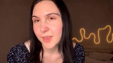 Emi online show from March 4, 3:51 pm