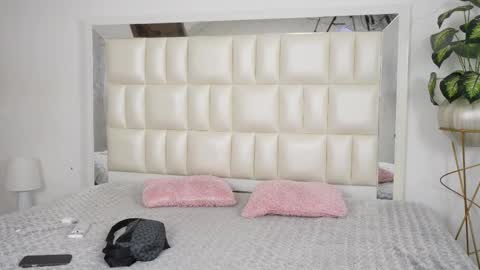   online show from September 11, 5:29 am