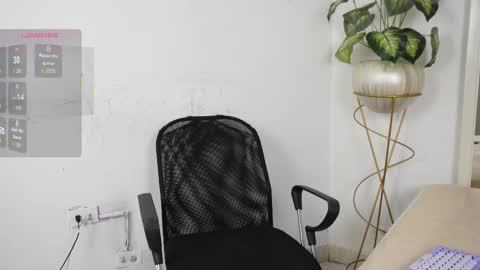   online show from September 20, 5:08 am