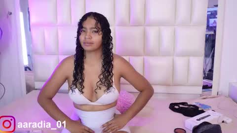   online show from February 6, 7:23 am