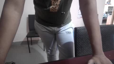 Snapshot of arahullovely chatting on January 28, 6:05 am Rahul online show from January 28, 6:05 am