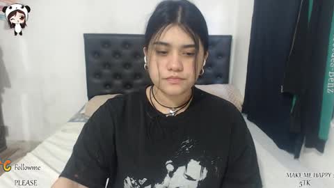 Aralyn  online show from November 6, 9:21 am