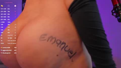 Snapshot of aramjones chatting on March 11, 10:29 am Aram 3 online show from March 11, 10:29 am