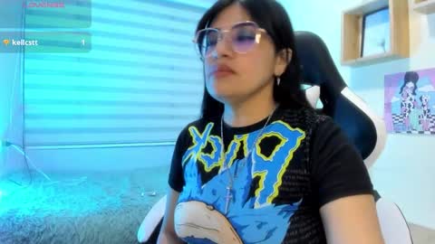 Snapshot of arany_ chatting on March 2, 11:55 pm Arani online show from March 2, 11:55 pm