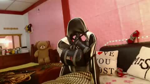 Snapshot of aranza_sexy chatting on December 19, 1:18 pm Aranza online show from December 19, 1:18 pm