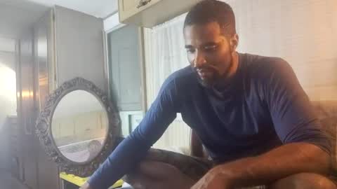 Snapshot of archangel__michael chatting on January 19, 5:15 am ARCHANGEL MICHAEl online show from January 19, 5:15 am