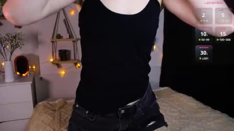 Jenny online show from October 8, 7:17 am
