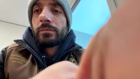 arda659399 online show from January 13, 2:22 pm