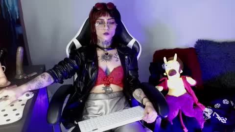 Ardat lili69 online show from December 27, 8:28 pm